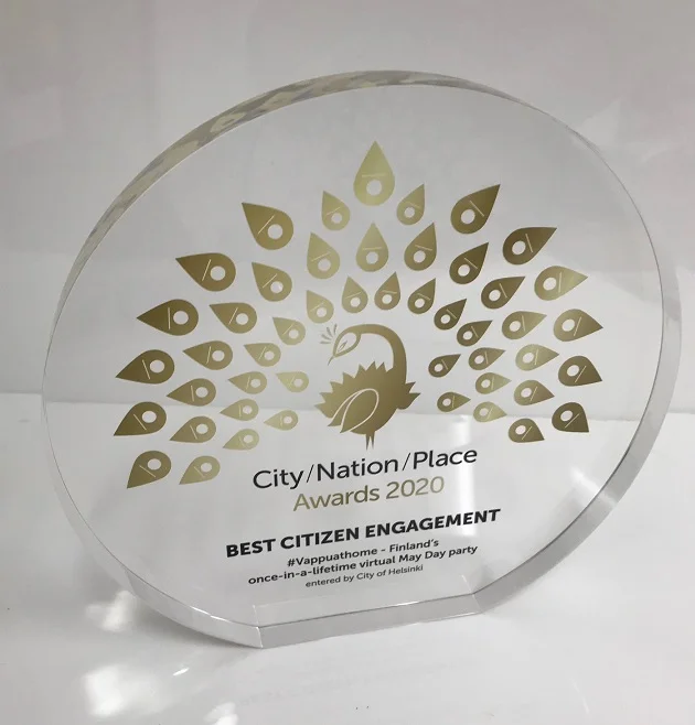 Acrylic Circle Award