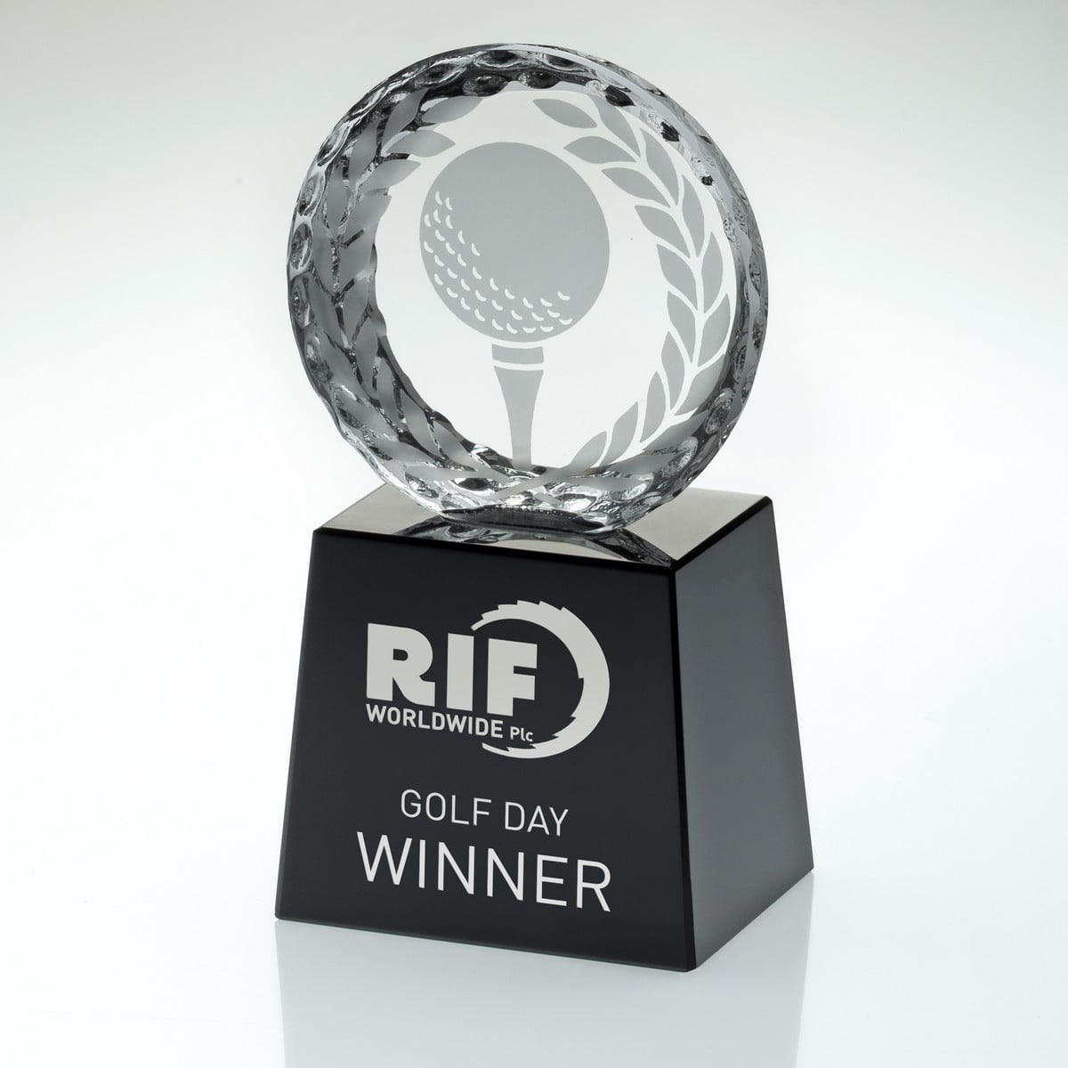 Clear Glass Golf Circle with Image on Black Plinth