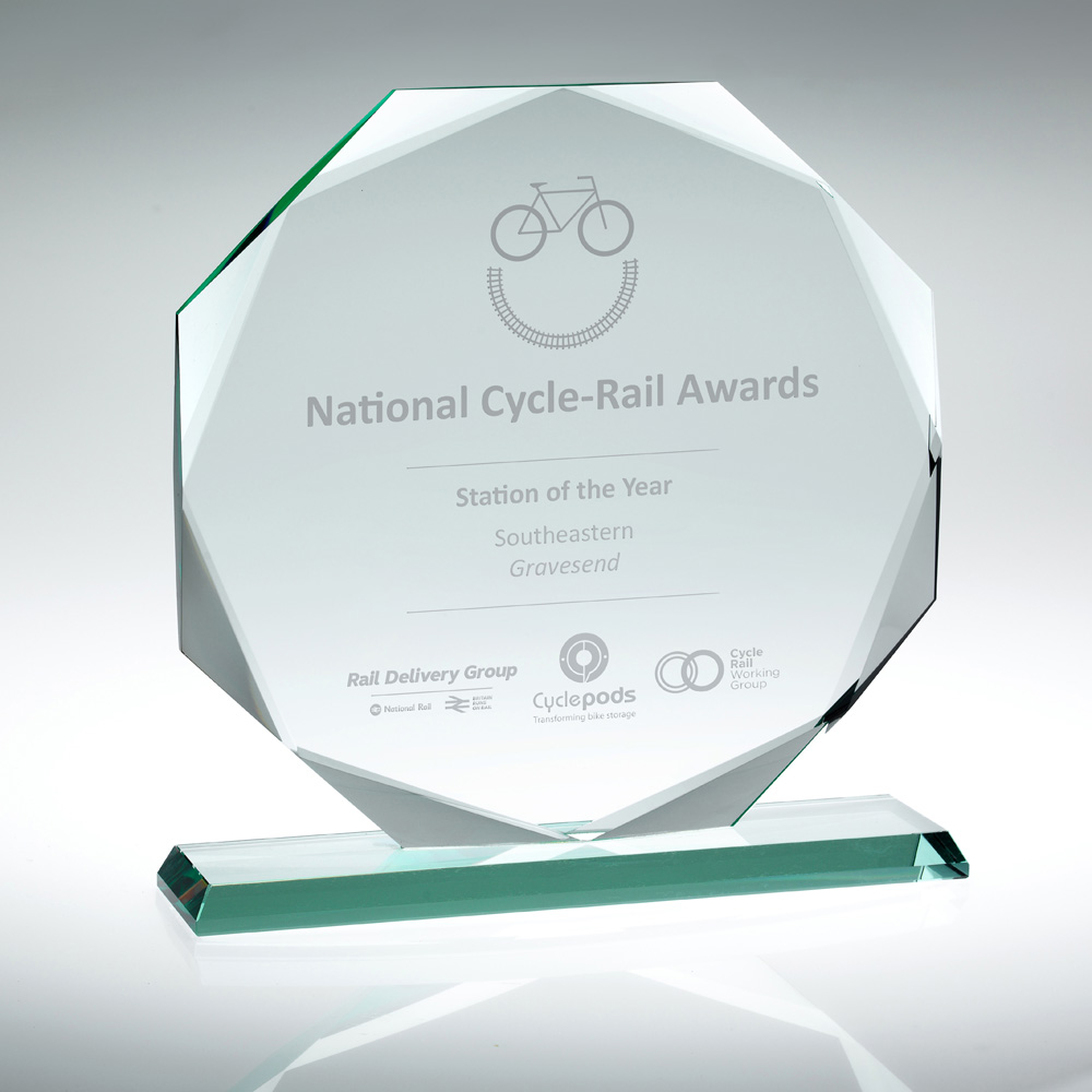 JADE GLASS OCTAGON IN QUALITY WOOD GIFT BOX