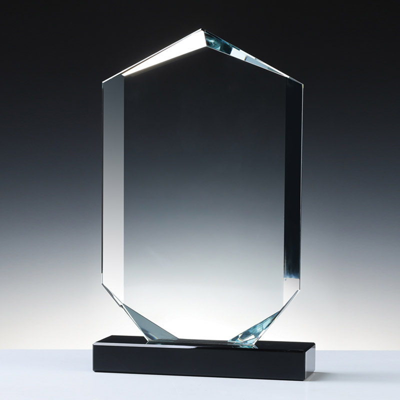 Amaya Glass Award